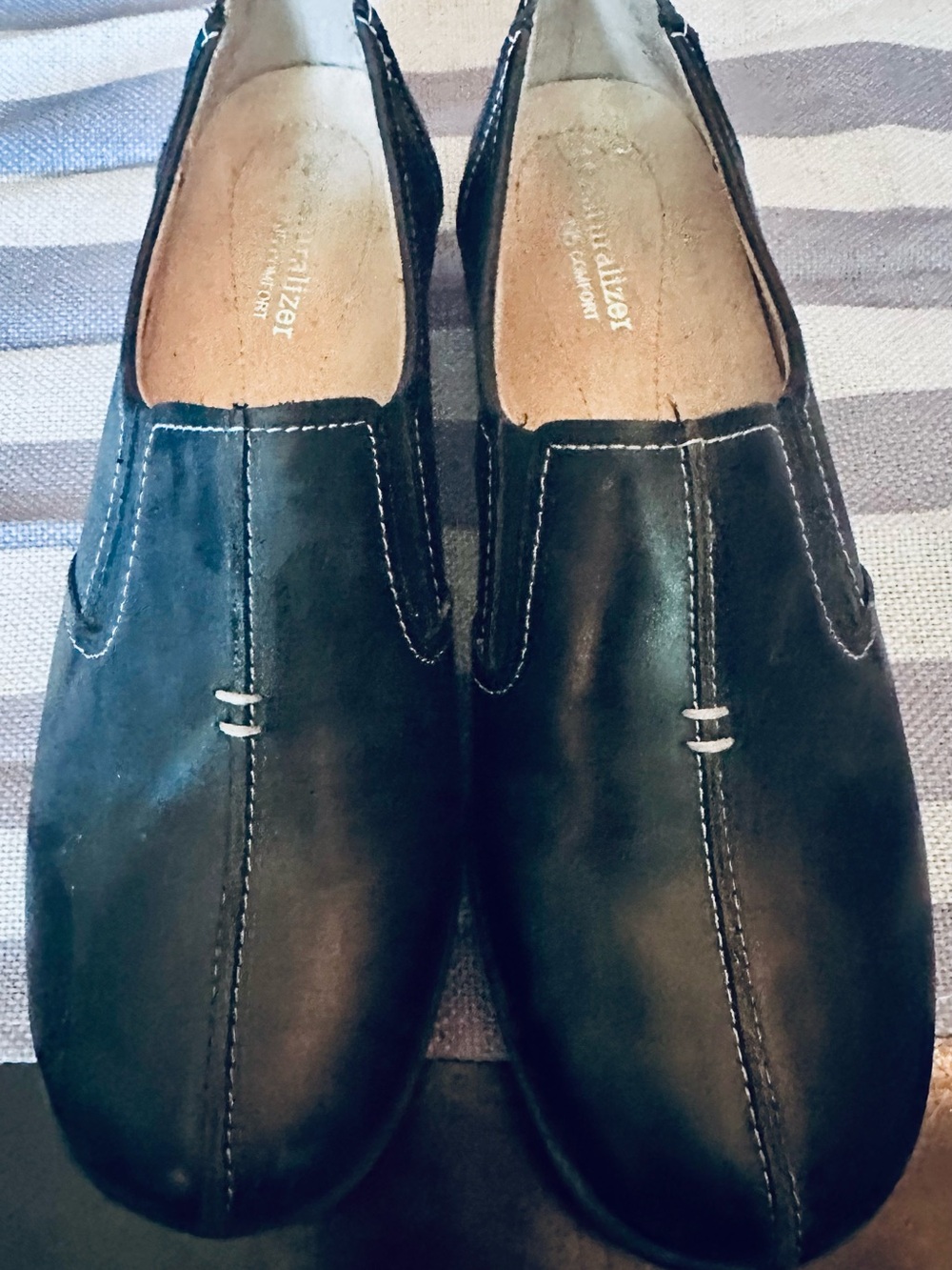 Naturalizer Slip-On Leather Loafers - Black